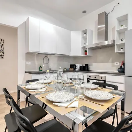 アパート Carbonara Palace 2 - Luxury Comfort Under Medieval Towers